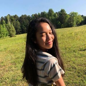 Meet your Posher, Brittney